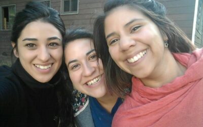Relatos de una hermana mayor: Caminando con Jesús en el campus y en los corazones